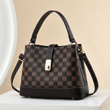 將圖片載入圖庫檢視器 JM-829 精致mini帆布撞色小水桶包女2023斜挎包时尚休闲手提单肩包