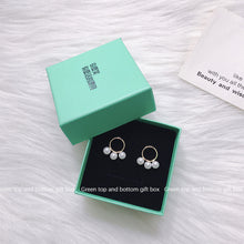 將圖片載入圖庫檢視器 JME-121 S925银针韩版新款花朵珍珠耳环女抖音同款简约气质设计感耳钉耳饰