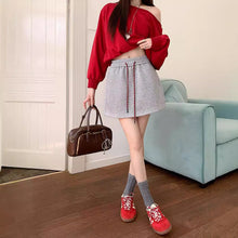 將圖片載入圖庫檢視器 JMA-975 实拍 高腰抽绳半身裙女秋季防走光包臀卫裙显瘦A字裙百搭运动裙子