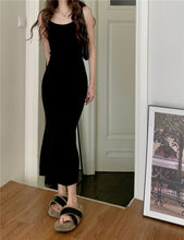 將圖片載入圖庫檢視器 JMA-039 度假鱼尾裙女早春修身长款过膝无袖吊带裙纯欲风包臀裙连衣裙长裙