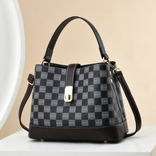 將圖片載入圖庫檢視器 JM-829 精致mini帆布撞色小水桶包女2023斜挎包时尚休闲手提单肩包