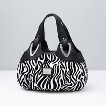 將圖片載入圖庫檢視器 JM-773 2023秋冬新款单肩女包时尚潮流印花多色大容量手提妈妈包一件代发