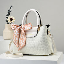 將圖片載入圖庫檢視器 JM-839 女士包包女2023秋冬新款潮高级感洋气中年妈妈包时尚单肩斜