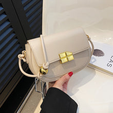 將圖片載入圖庫檢視器 JM-1111 高级感洋气小包流行网红爆款斜挎包超火马鞍包