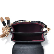 將圖片載入圖庫檢視器 JM-828 今年流行红格质感手机包斜挎包小包包2023新款时尚百搭手提单肩包