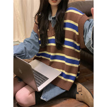 將圖片載入圖庫檢視器 JMA-028 实拍 秋冬季新款韩版百搭宽松V领叠穿外塔条纹开叉针织马甲女