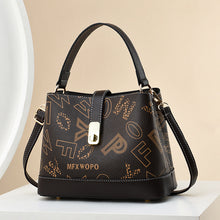 將圖片載入圖庫檢視器 JM-829 精致mini帆布撞色小水桶包女2023斜挎包时尚休闲手提单肩包