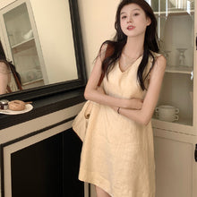 將圖片載入圖庫檢視器 JMA-428 实拍2023初秋新款日系简约小个子亚麻防晒开衫外套+V领花边连衣裙