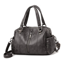 將圖片載入圖庫檢視器 JM-219 新款撞色包拼接手提包潮時尚寬肩帶波士頓枕頭包 女包