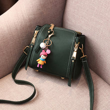 將圖片載入圖庫檢視器 JM-400 設計師款大容量包新款時尚學生黨單肩包斜挎包水桶包 女包
