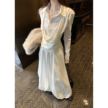 將圖片載入圖庫檢視器 JMA-1015 实拍 春法式荡领假两件修身长袖T恤上衣女+白色花苞半身裙两件套
