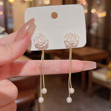 將圖片載入圖庫檢視器 JME-164 925银针长款流苏珍珠耳环女ins潮轻奢小众百搭气质山茶花耳钉耳饰
