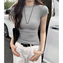 將圖片載入圖庫檢視器 JMA-834 美式辣妹圆领修身正肩短款t恤女 夏季小个子百搭紧身短袖上衣
