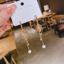 將圖片載入圖庫檢視器 JME-1013 一叶暴富树叶长款叶子流苏耳坠女韩国网红抖音同款时尚简约耳饰品

