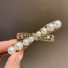 將圖片載入圖庫檢視器 JME-941 新品韩国东大门交叉交叉发夹少女心珍珠钻侧边夹发饰发夹
