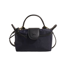 將圖片載入圖庫檢視器 JM-1451 复古时尚百搭 新款小众女包单肩斜挎手拎感尼龙饺子包
