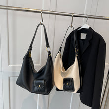 將圖片載入圖庫檢視器 JM-1211 新款潮流质感时尚撞色水桶包单肩斜挎包简约休闲大容量托特包
