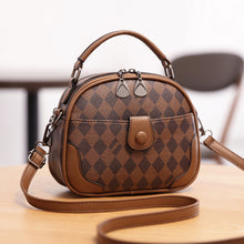 將圖片載入圖庫檢視器 JM-392 輕奢包新款百搭小圓包時尚圓形斜挎單肩包小眾印花手提包 女包
