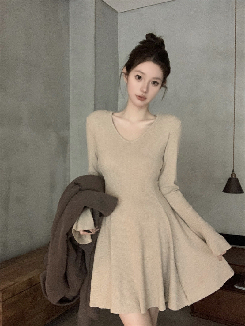 JMA-986 实拍 秋冬纯欲辣妹气质收腰v领性感收腰打底长袖连衣裙短裙子