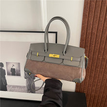 將圖片載入圖庫檢視器 JM-1396 复古高级质感软皮包包女 新款大容量通勤单肩腋下包手提凯莉包
