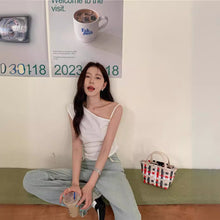 將圖片載入圖庫檢視器 JMA-839 实拍 夏季新款韩系设计感不规则单肩吊带收腰衬衫纯欲风上衣
