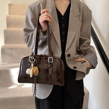 將圖片載入圖庫檢視器 JM-1374 外尚大容量腋下单肩包包女 冬季新款潮流质感手拎包波士顿
