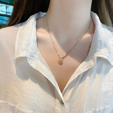 將圖片載入圖庫檢視器 JME-1036 韩国ins潮网红笑脸项链女锁骨链气质吊坠短款钛钢颈链不退色饰品
