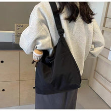 將圖片載入圖庫檢視器 JM-1464托特包上课通勤斜挎包 新款休闲大包包女时尚布包单肩包大容量
