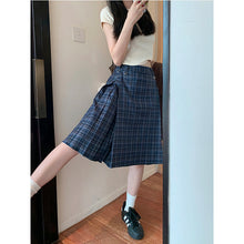 將圖片載入圖庫檢視器 JMA-999 实拍 美式学院风复古格子半身裙女春季高腰显瘦百褶裙中裙A字裙子
