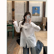 將圖片載入圖庫檢視器 JMA-957 实拍 春季新款甜美辣妹设计感蕾丝花边开叉叠穿长袖T恤打底衫
