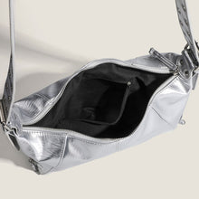 將圖片載入圖庫檢視器 JM-1039 2024新款法棍腋下包个性辣妹潮酷风单肩包简约百搭休闲女包包潮
