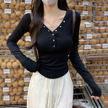 將圖片載入圖庫檢視器 JMA-1020 实拍 春季韩系辣妹v领修身收腰针织长袖上衣女独特别致打底衫内搭

