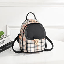 將圖片載入圖庫檢視器 JM-159 韓版時尚潮流印花鉚釘背包歐美徽章三用包迷你雙肩包女小包 女包
