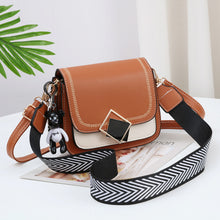 將圖片載入圖庫檢視器 JM-093 新款時尚韓版單肩包ins包網紅少女寬帶斜挎包 女包
