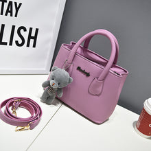 將圖片載入圖庫檢視器 JM-120 新款韓版時尚小熊女包斜挎單肩手提包 女包
