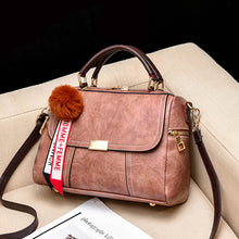 將圖片載入圖庫檢視器 JM-119 新款韓版夏季時尚單肩斜挎休閒殺手波士頓枕頭包 女包
