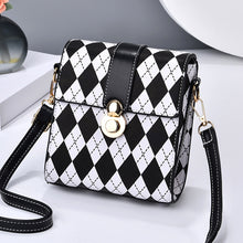 將圖片載入圖庫檢視器 JM-190 新款迷你鏈條斜挎包手機包小包 女包
