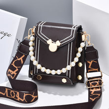 將圖片載入圖庫檢視器 JM-235 新款時尚網紅撞色手機斜挎包百搭小方包 女包
