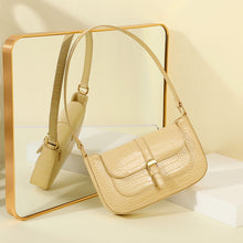 將圖片載入圖庫檢視器 JM-287 新款潮小眾設計感鱷魚紋法棍包小包百搭時尚手提 女包
