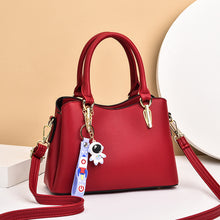 將圖片載入圖庫檢視器 JM-138 新款潮秋冬款婚禮手提包大容量 女包
