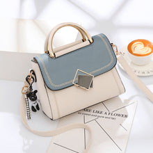 將圖片載入圖庫檢視器 JM-171 港風復古包新款網紅ins斜挎包徽章時尚手提小方包 女包
