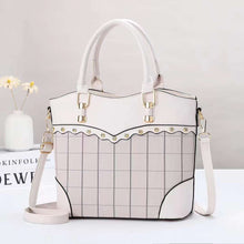 將圖片載入圖庫檢視器 JM-258 新款潮復古寬肩帶單肩包菱格大容量手提拎包 女包
