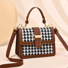 將圖片載入圖庫檢視器 JM-177 春夏新款小眾質感單肩斜挎小包女手機包時尚菱格小方包 女包
