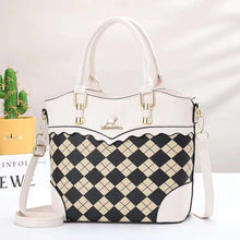 將圖片載入圖庫檢視器 JM-254 新款大容量潮流設計感通勤單肩包質感帆布托特包菱格定型包 女包
