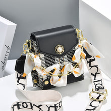 將圖片載入圖庫檢視器 JM-148 新款單肩斜挎包豎款迷你手機包 女包
