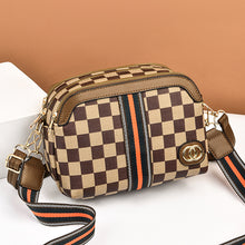 將圖片載入圖庫檢視器 JM-105 新款時尚棋盤格斜挎包小眾ins質感小方包 女包
