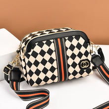 將圖片載入圖庫檢視器 JM-105 新款時尚棋盤格斜挎包小眾ins質感小方包 女包
