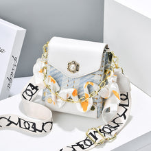 將圖片載入圖庫檢視器 JM-148 新款單肩斜挎包豎款迷你手機包 女包
