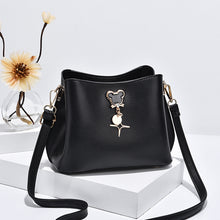 將圖片載入圖庫檢視器 JM-127 新款時尚大容量斜挎包女ins單肩復古水桶包 女包
