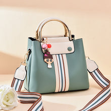 將圖片載入圖庫檢視器 JM-153 新款韓版女士單肩斜挎包時尚水桶包ins 女包
